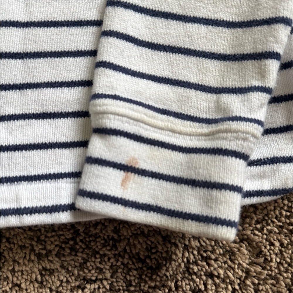 Girls small or medium vineyard vines quarter zip pullover striped navy and white - Picture 5 of 6